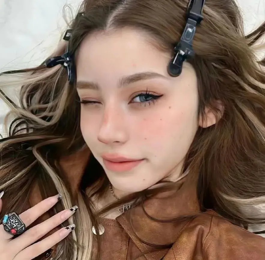 小姐好黑